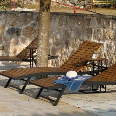 Three Bedroom With Pool Prázdninový dům