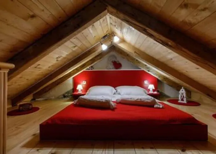 度假居 Three Bedroom With Pool Drniš