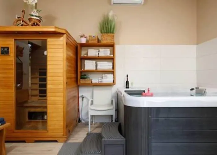 Three Bedroom With Pool